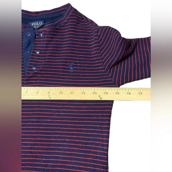 POLO Ralph Lauren boys pullover
BIN #8 - Picture 5 of 7